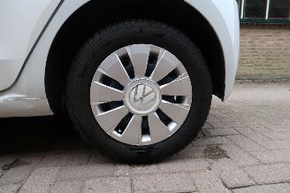 Volkswagen Up! 1.0 picture 4