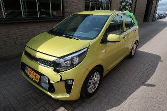Unfallwagen Kia Picanto Kia Picanto 1.0 DPi DynamicLine 2022/1