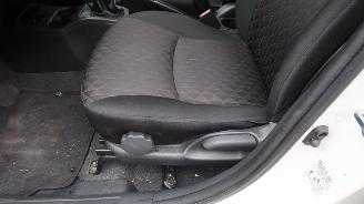 Mitsubishi Space-star Mitsubishi Space Star 1.2 Cool+ picture 21