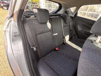 Ford Fiesta  picture 7
