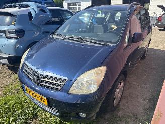 Toyota Corolla-verso  picture 1