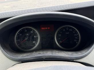 Renault Trafic 2.5 dci L2H1 DC AUTOMAAT! picture 14