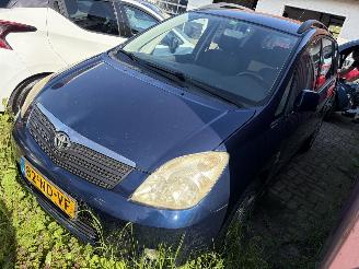 škoda osobní automobily Toyota Corolla-verso  2003/8