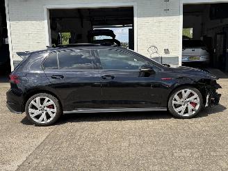 Avarii autoturisme Volkswagen Golf GTI CLUBSPORT 300PK PANO ( SCHROEFSCHADE ) 2023/9