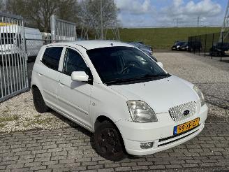 Schadeauto Kia Picanto 1.0 EX 2007/5