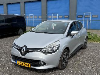 Renault Clio 1.5 DCi Eco Expression picture 6