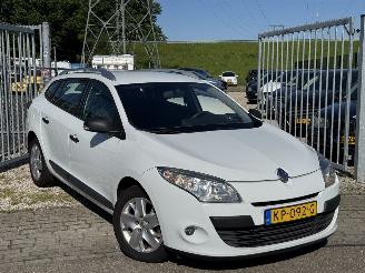 Schadeauto Renault Mégane 1.6 Authentique 2012/1