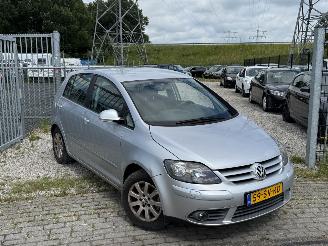 krockskadad bil auto Volkswagen Golf plus Golf Plus 1.6 2005/3