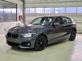 krockskadad bil auto BMW 1-serie m performance 118d 2018/4