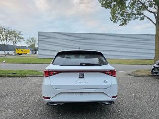 Seat Leon 1.4 eTSI FR Sportstourer Hybride Alcantara Keyless Memory Led Navi Camera Leder 27 gr.! picture 4