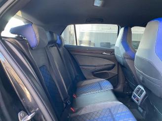 Volkswagen Golf R 4Motion picture 15