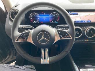 Mercedes GLA 200 Progressive Advanced PANO/KAM/NAVI picture 18