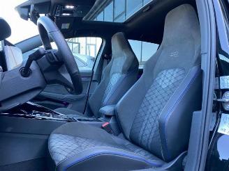 Volkswagen Golf 1.5 eTSI R-Line PANO/KAM/NAVI picture 13