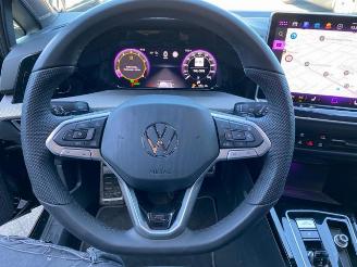 Volkswagen Golf 1.5 eTSI R-Line PANO/KAM/NAVI picture 18
