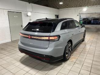 skadebil auto Volkswagen ID.7 Tourer Pro PANO/HUD/360/AHK/NAVI 2024/10