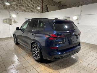 BMW X5 xDrive50e M Sport Pro PANO/HUD/AHK/360/H&K picture 1