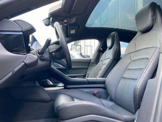Porsche Taycan 4S CHRONO/PANO/HUD/KAM/BURMESTER/NAVI picture 14