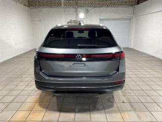 Volkswagen Passat Variant 2.0 TDI DSG Business HUD/AHK/SH picture 5