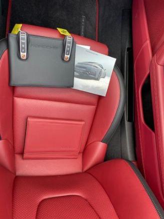 Porsche 911 Targa 4 GTS T-Hybrid PCCB/LIFT/NACHTSICHT picture 23