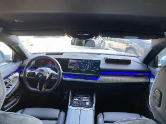 BMW i5 eDrive40 M Sport Pro picture 17