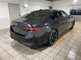 Damaged car BMW i5 xDrive40 M Sport Pro PANO/HUD/AHK/360/B&W 2024/4