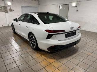 krockskadad bil auto Audi A6 Limousine e-Hybrid quattro 270 kW S line 2026/5