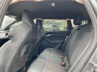 Audi Q6 e-tron quattro S line 100 kWh/HUD/AHK/360/B&O picture 18