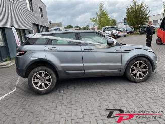Land Rover Range Rover Range Rover Evoque (LVJ/LVS), SUV, 2011 / 2019 2.2 eD4 16V 5-drs. picture 4