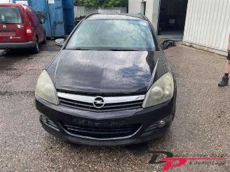 Opel Astra Astra H SW (L35), Combi, 2004 / 2014 1.6 16V Twinport picture 2