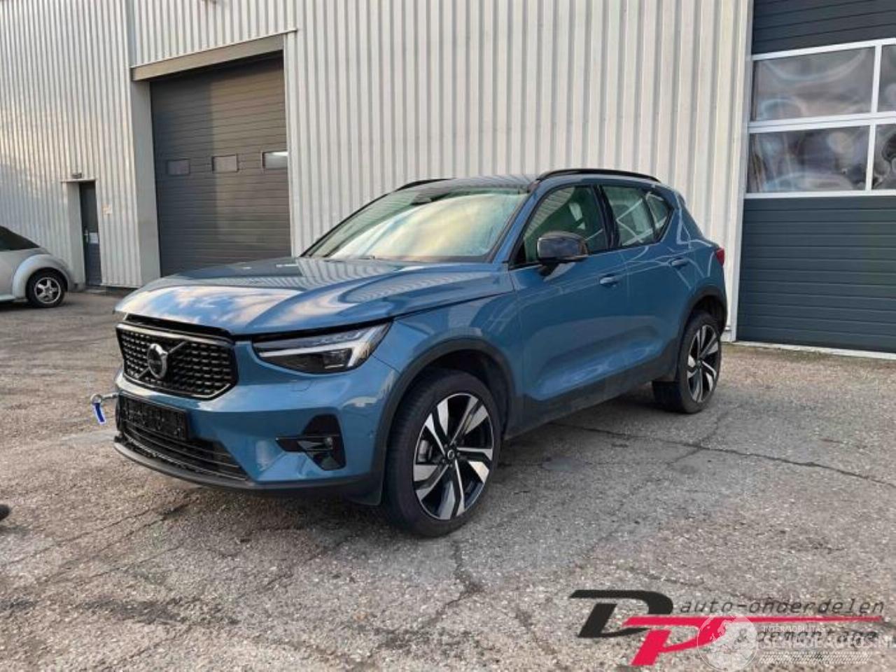 Volvo XC40 XC40 (XZ), SUV, 2017 2.0 B4 16V Mild Hybrid Autom.
