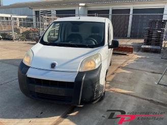Vrakbiler auto Fiat Fiorino Fiorino (225), Van, 2007 1.3 JTD 16V Multijet 2008/3