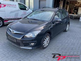 Hyundai I-30 i30 Crosswagon (WWH), Combi, 2007 / 2012 1.6 CVVT 16V picture 4