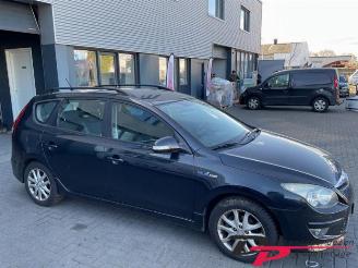 Hyundai I-30 i30 Crosswagon (WWH), Combi, 2007 / 2012 1.6 CVVT 16V picture 7