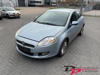 Vrakbiler auto Fiat Bravo Bravo (198A), Hatchback, 2006 / 2014 1.4 T-Jet 16V 120 2007/12