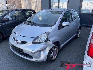 Purkuautot passenger cars Toyota Aygo Aygo (B10), Hatchback, 2005 / 2014 1.0 12V VVT-i 2006/3