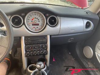 Mini Mini Mini (R50/53), Hatchback, 2001 / 2007 1.6 16V Cooper picture 1