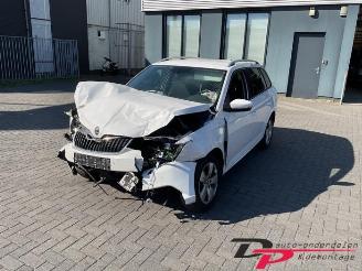 Uttjänta bilar auto Skoda Fabia Fabia III Combi (NJ5), Combi 5-drs, 2014 / 2022 1.2 TSI 16V Greentech 2017/2