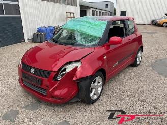 Auto da rottamare Suzuki Swift Swift (ZA/ZC/ZD1/2/3/9), Hatchback, 2005 / 2015 1.5 VVT 16V 2006/10