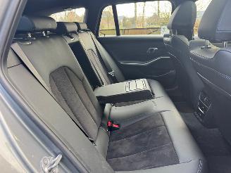 BMW 3-serie BMW 318D 3 Touring M Sport PANORAMA Ambiance VOL !! picture 14