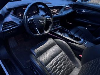 Audi E-tron Audi E-tron GT Quattro Panorama Leder Camera HUD VOL! picture 3