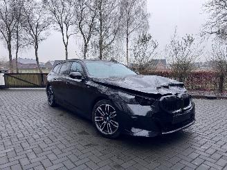BMW 5-serie BMW 530e 5 Touring M Sport Panorama HUD Leder 2025 ! picture 27