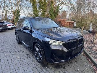 BMW iX1 iX1 20 eDrive M Sport Leder Trekhaak Camera Ambiance! picture 32