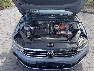 Volkswagen Passat Passat Variant GTE Panorama HUD Camera ACC Nardo VOL picture 21