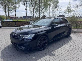 Damaged car Audi A3 Audi A3 Sportback 35TFSI 2x S line Leder Camera SONOS 2025/5