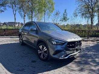 Coche accidentado Mercedes GLA GLA 250 GLA GLA 250 e ACC Camera Ambiance VOL 2024/8