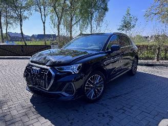 skadebil auto Audi Q3 Q3 35 TFSI DSG 2024 Camera Trekhaak ACC Ambiance VOL 2024/3