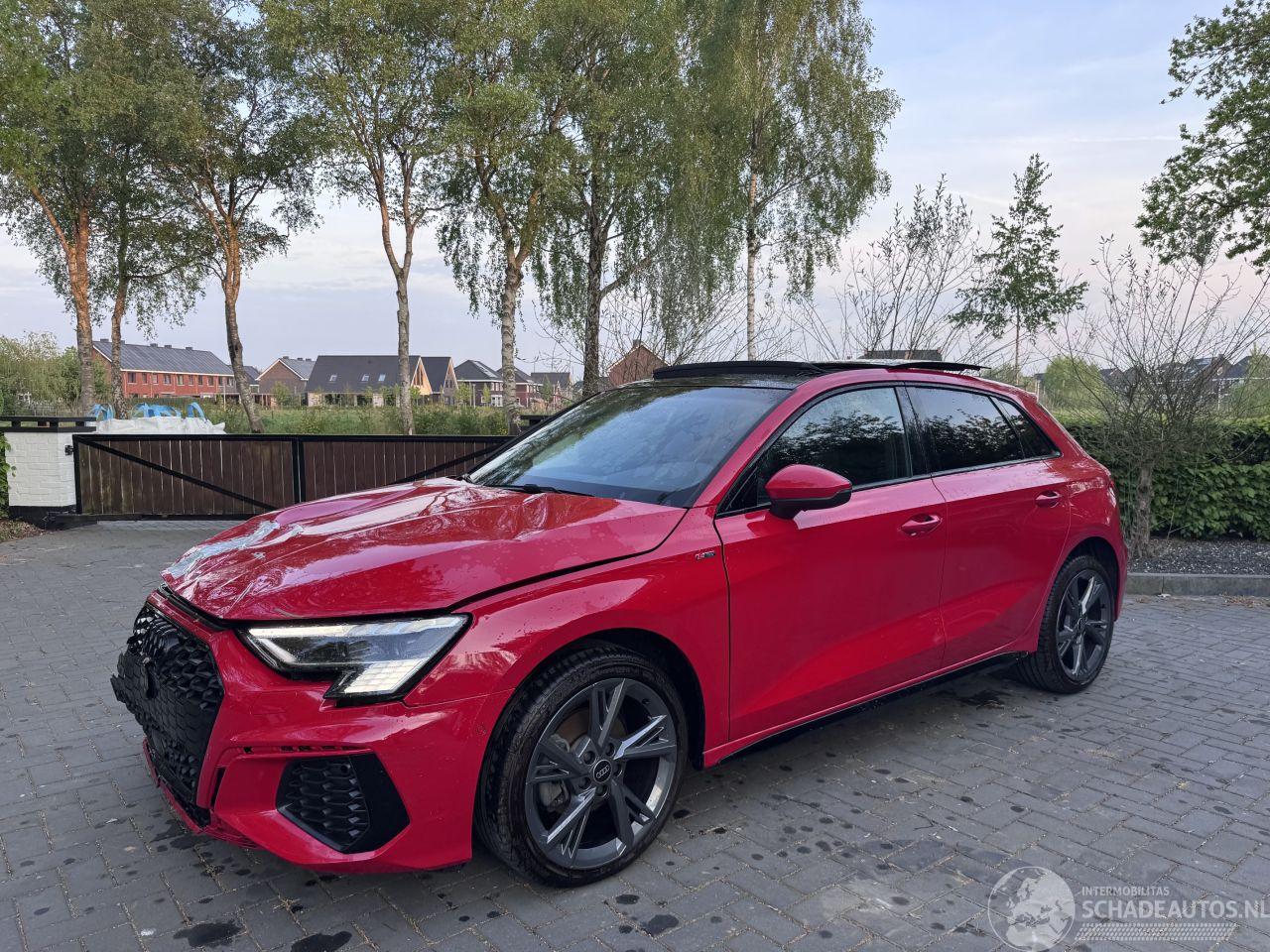 Audi A3 A3 Sportback 30 TFSI DSG 2x S line PANO Camera VOL!
