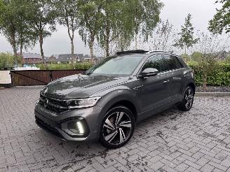 Vaurioauto  passenger cars Volkswagen T-Roc T-Roc R-Line 1.5 TSI DSG PANO Camera ACC VOL 2026/1