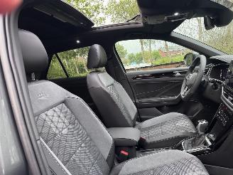 Volkswagen T-Roc T-Roc R-Line 1.5 TSI DSG PANO Camera ACC VOL picture 4