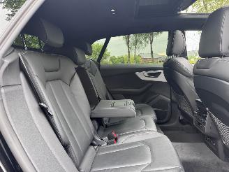 Audi Q8 Q8 60 TFSI e Quattro S-Line PANORAMA Luchtvering Trekhaak Leer HUD B&O VOL!! picture 18